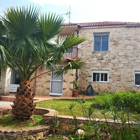 Σπίτι διακοπών Naturstein-mediterranhaus Mit Gartenblick *