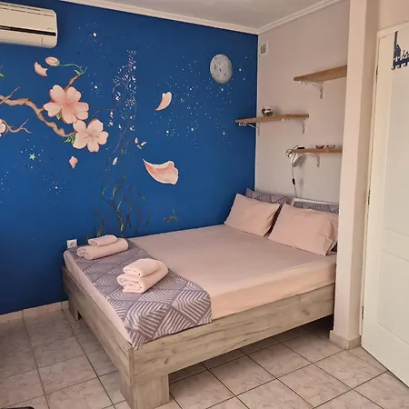 Case de vacanță Naturstein-mediterranhaus Mit Gartenblick Flogita