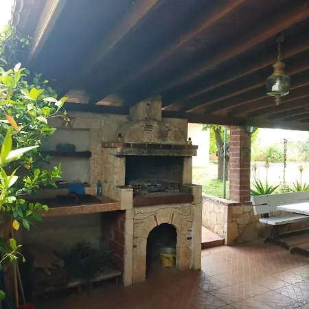 Vakantiehuis Naturstein-mediterranhaus Mit Gartenblick *
